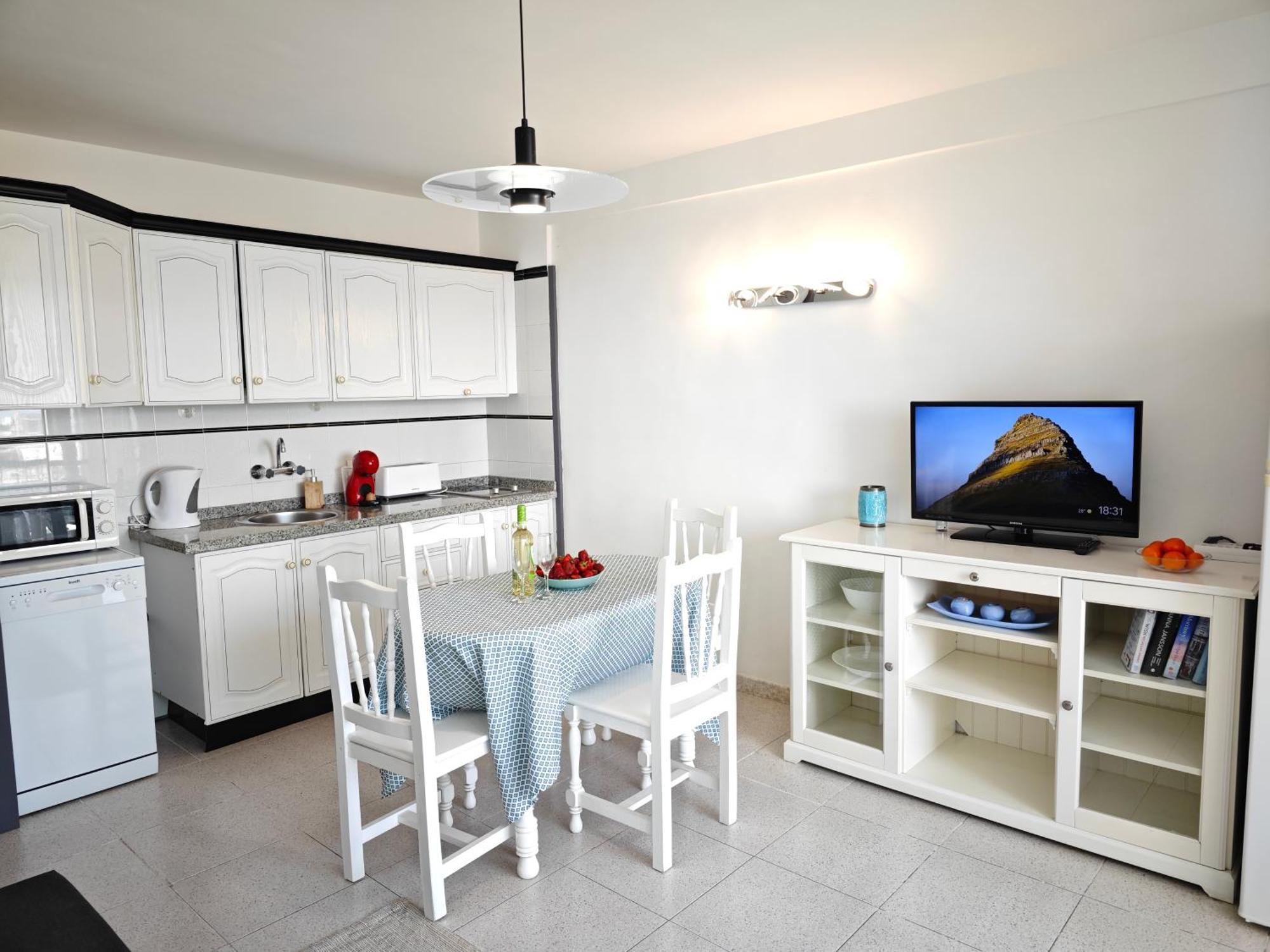 Blanco&Azul - Comfortable Ocean View Apartment Next To The Beach Плая де лас Америкас Екстериор снимка